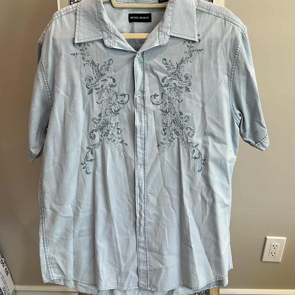 Men’s Short Sleeve Button Down
